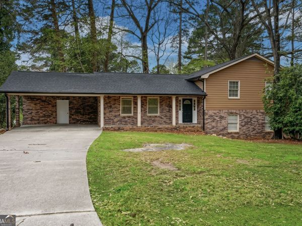 1481 Smokehouse Lane, Stone Mountain, GA 30088