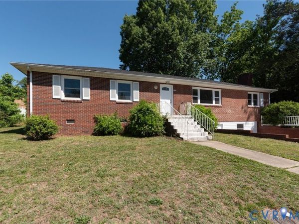 3209 Garland Avenue , Hopewell, VA 23860