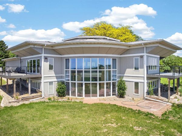 2374 252nd St., Hornick, IA 51026