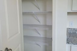 1212 Carriage Wood Circle photo 4