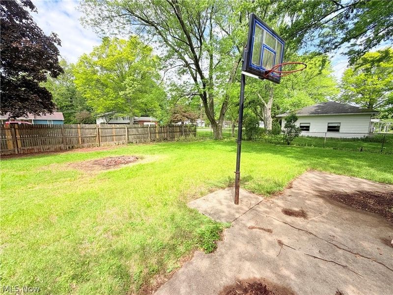 8803 Spring Valley Drive , Mentor, OH 44060 Photo 42