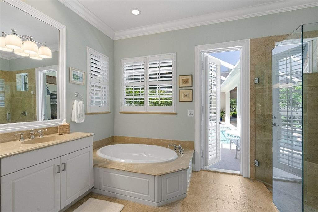 9130 Spring Time Drive, Vero Beach, FL 32963 Photo