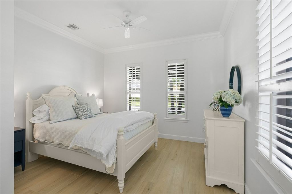 9130 Spring Time Drive, Vero Beach, FL 32963 Photo