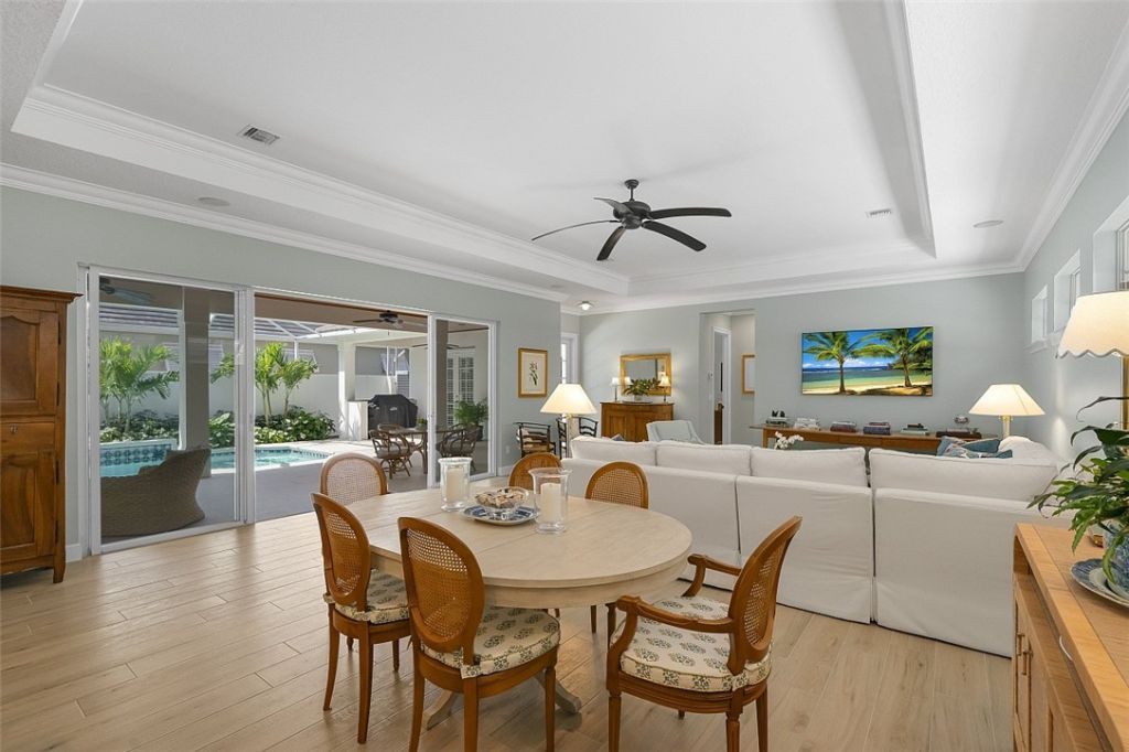 9130 Spring Time Drive, Vero Beach, FL 32963 Photo