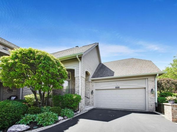 11171 Edgebrook Lane , Indian Head Park, IL 60525