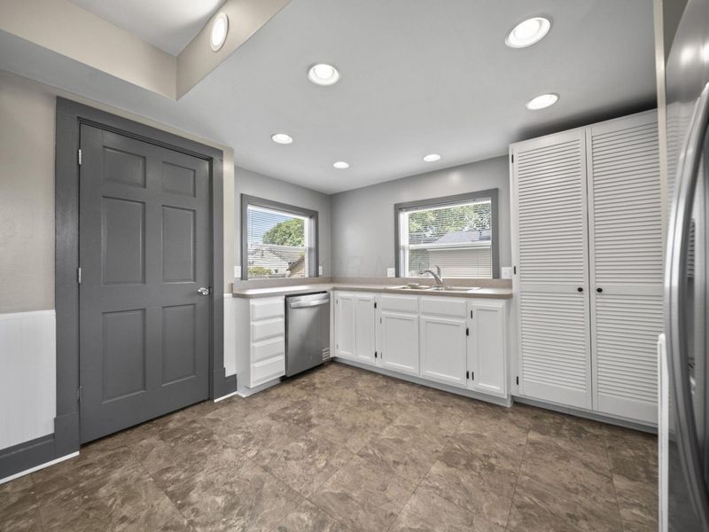 668 Southwood Avenue , Columbus, OH 43207 Photo 15