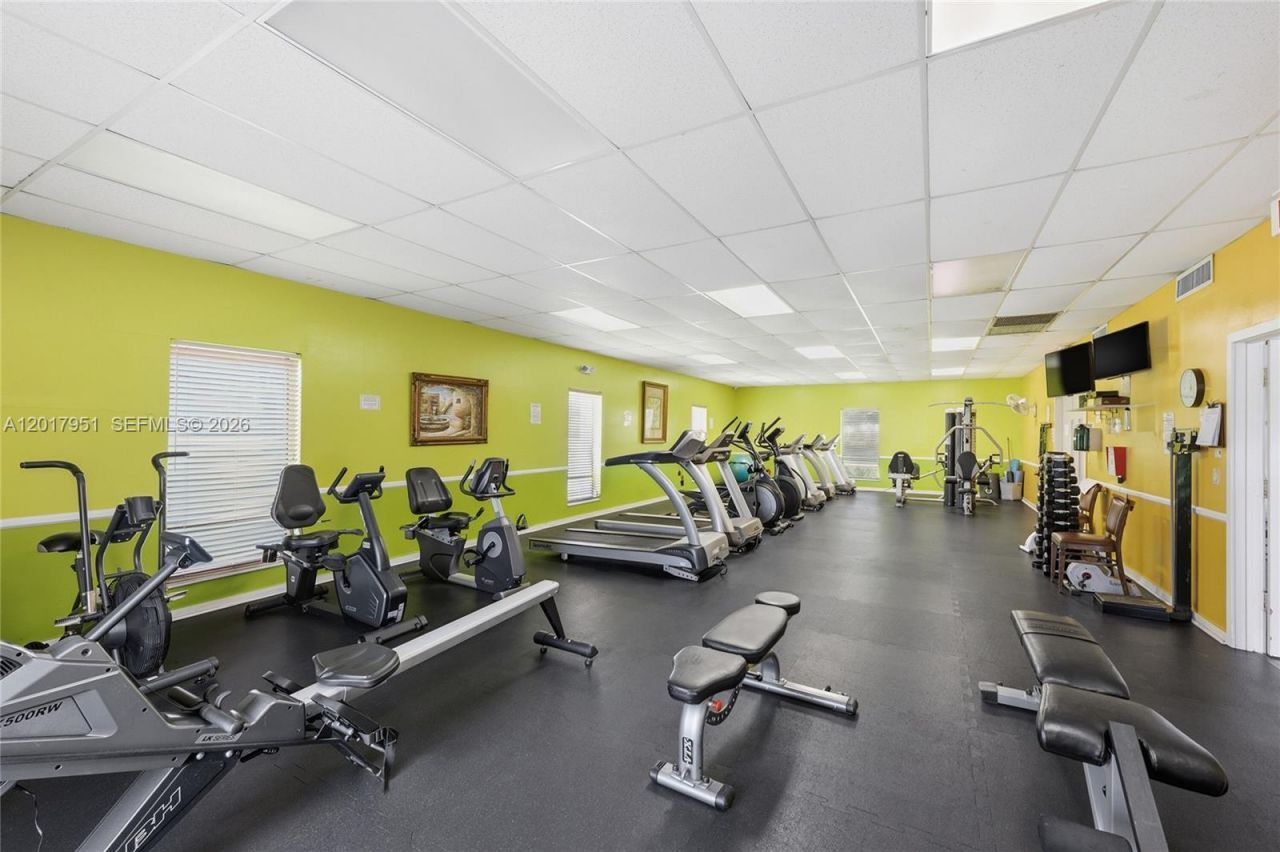 330 NE 26th Ave , Unit 1120, Boynton Beach, FL 33435 Photo