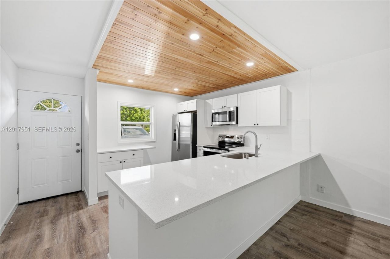 330 NE 26th Ave , Unit 1120, Boynton Beach, FL 33435 Photo