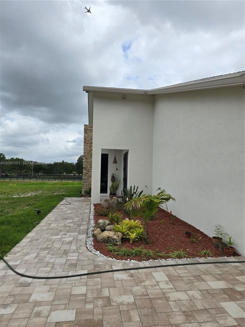 19860 Skyhawk Ln , Loxahatchee, FL 33470 Photo
