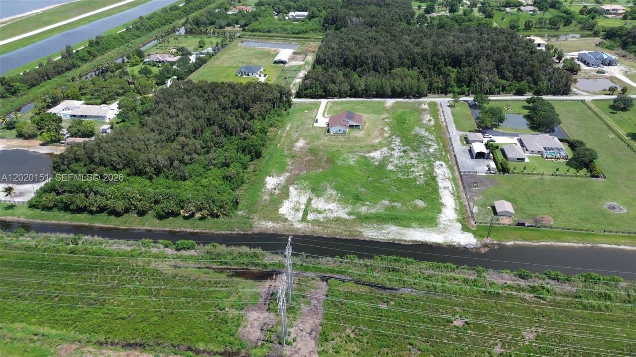 19860 Skyhawk Ln, Loxahatchee, FL 33470 Photo