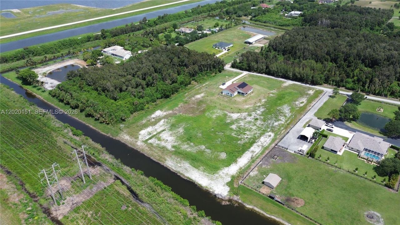 19860 Skyhawk Ln, Loxahatchee, FL 33470 Photo