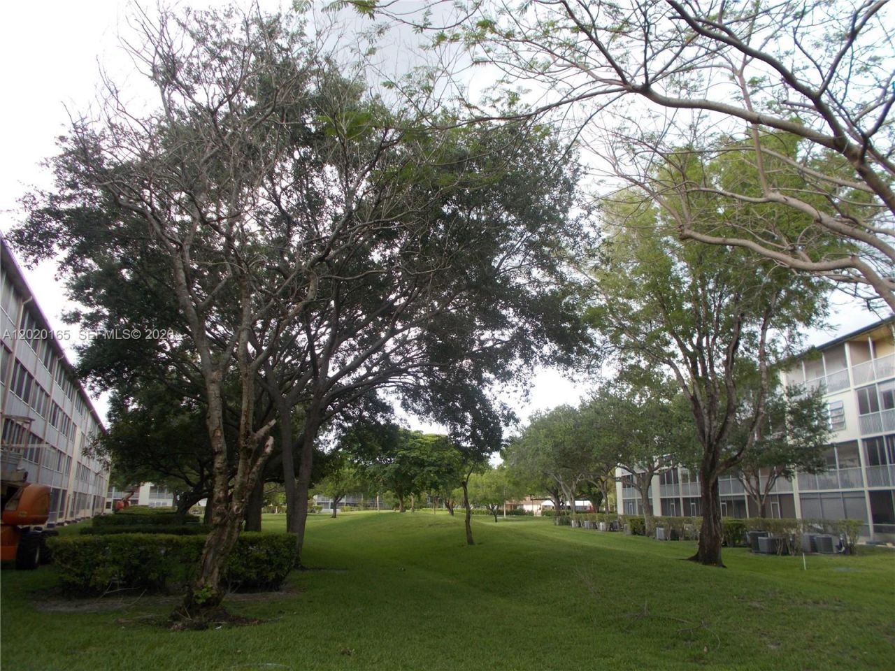 801 SW 133rd Ter , Unit 110K, Pembroke Pines, FL 33027 Photo