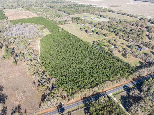 TBD SW TUSTENUGGEE AVE, Fort White, FL 32038