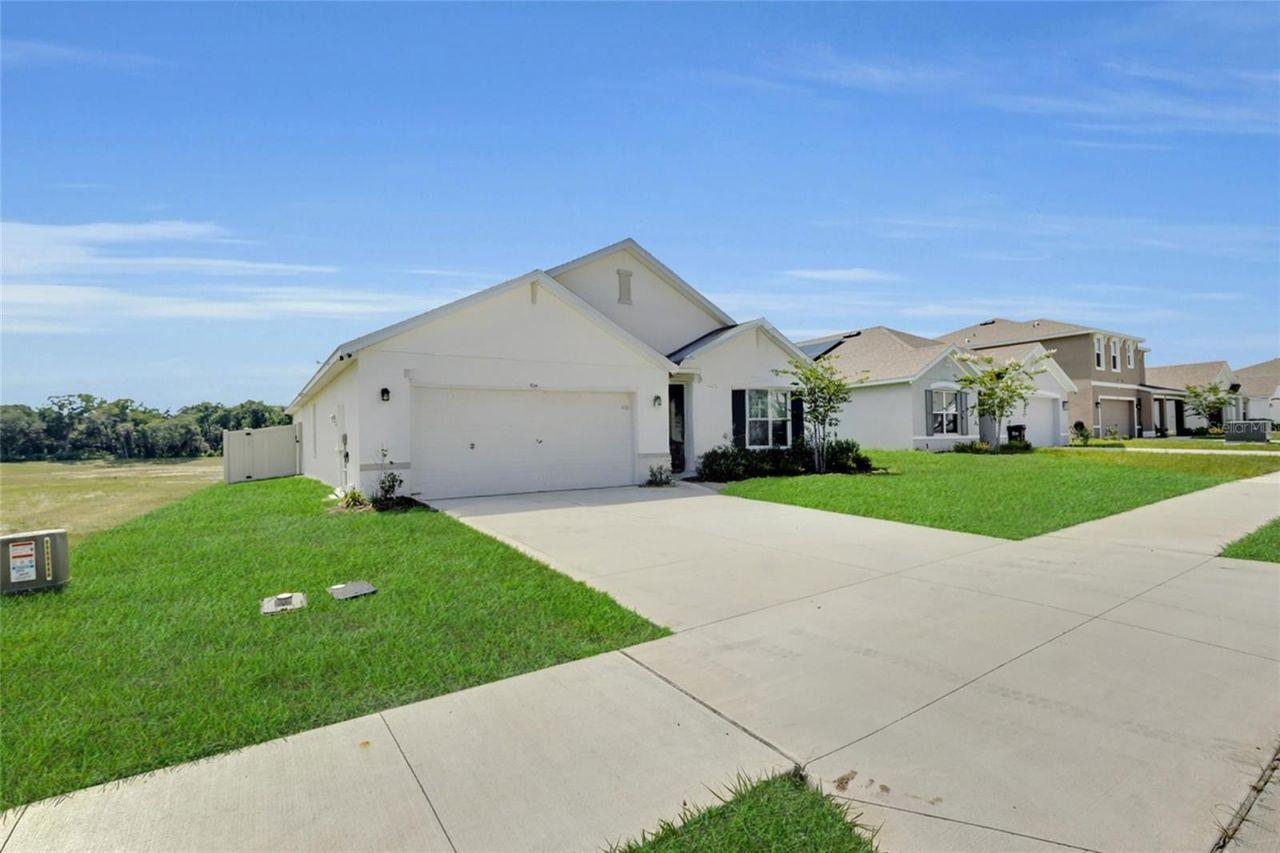 11446 SE 72nd Avenue, Belleview, FL 34420 Photo