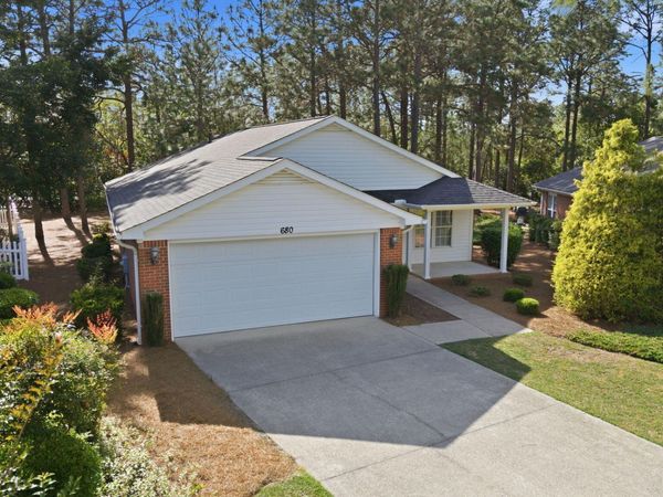 680 Pinehurst Trace Drive, Pinehurst, NC 28374