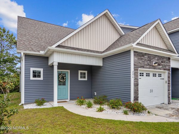 206 N Stingray Lane , Sneads Ferry, NC 28460