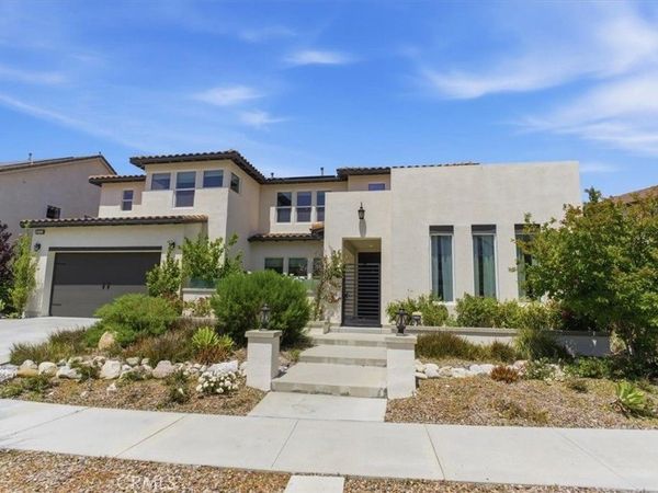 18723 Juniper Springs, Canyon Country, CA 91387