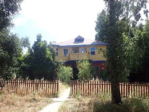 1944 El Sereno Avenue, Pasadena, CA 91103