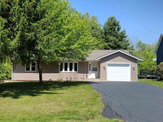 216 NE Bounty Drive Poplar Grove, IL 61065