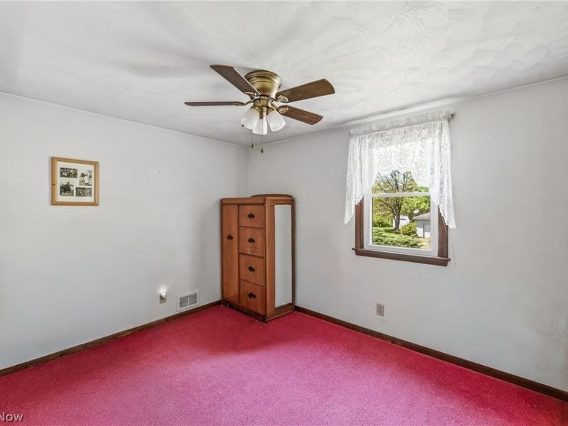 42033 Edward Circle, Columbiana, OH 44408 Photo 17