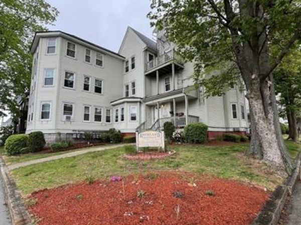 540 Cherry, Unit #B-1, Fall River, MA 02720