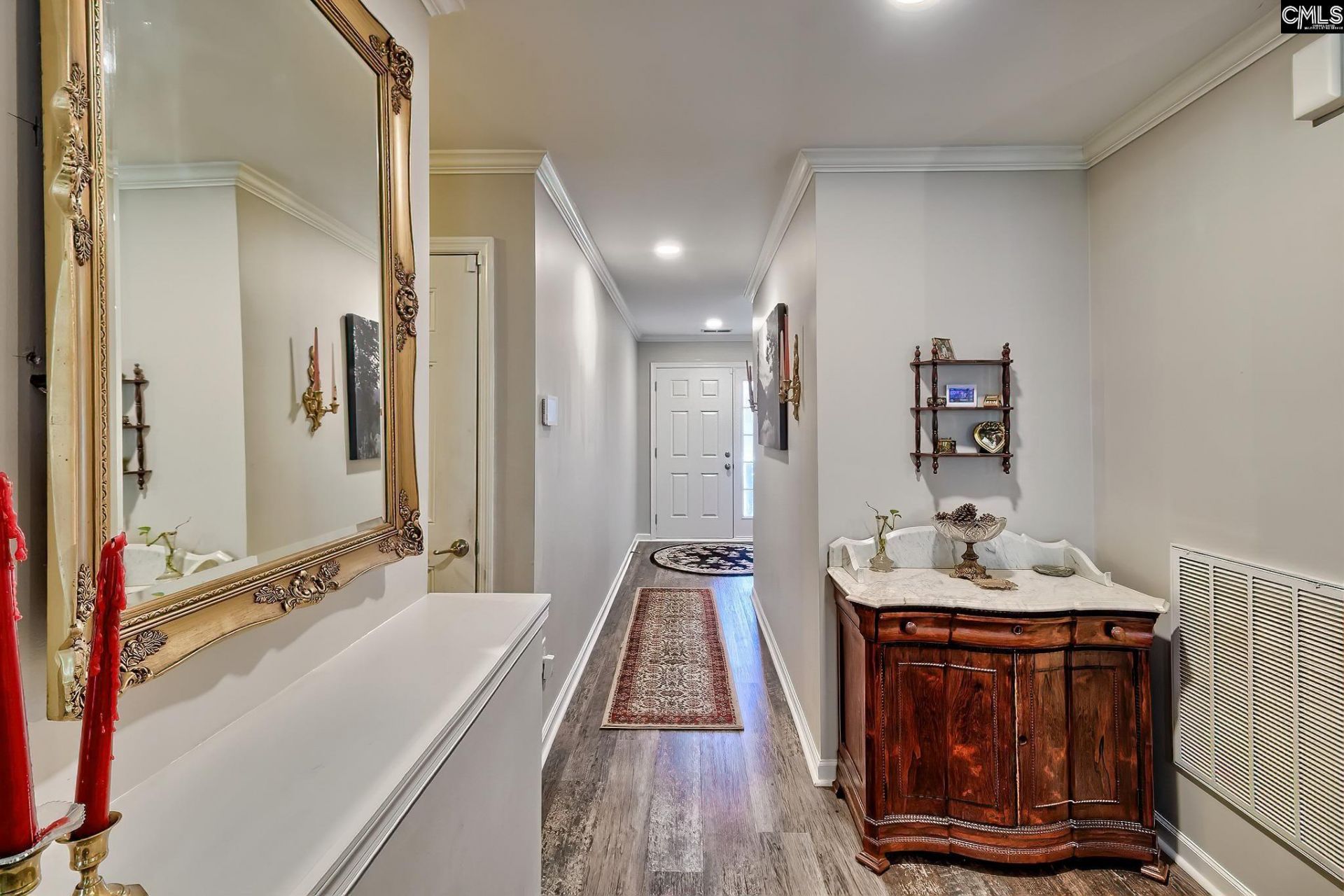 405 Carrik Court  Photo 16