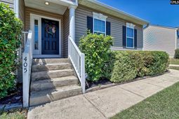 405 Carrik Court  photo 4