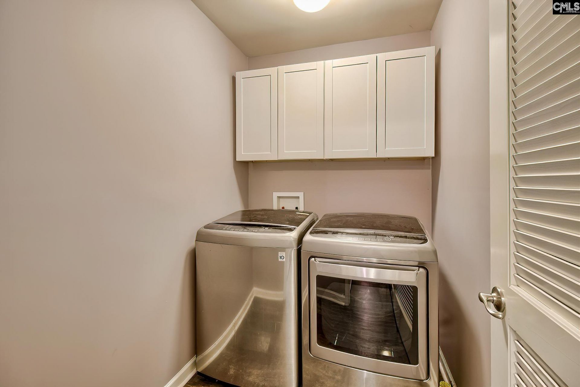 405 Carrik Court  Photo 31