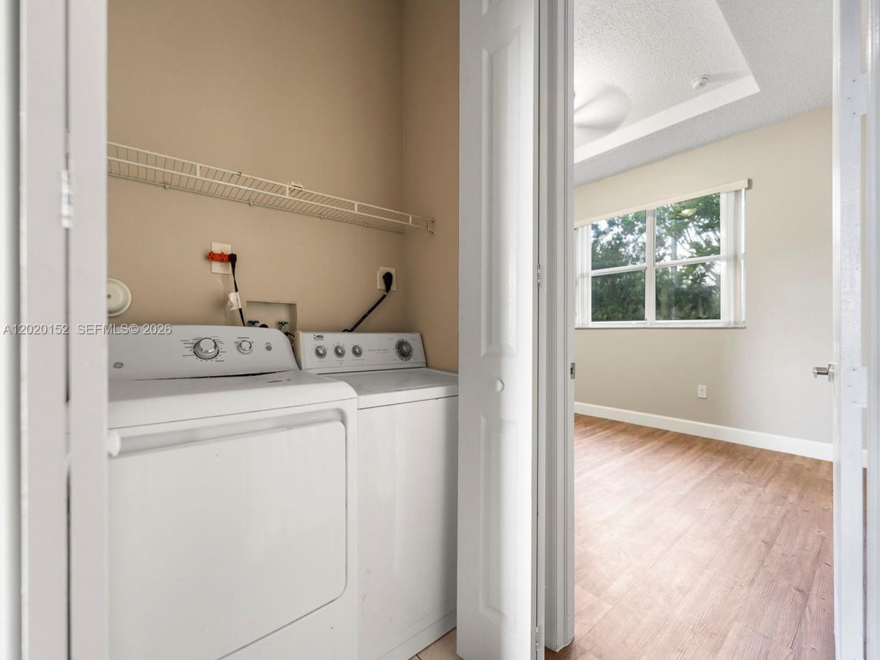 1049 NE 42nd Pl , Homestead, FL 33033 Photo