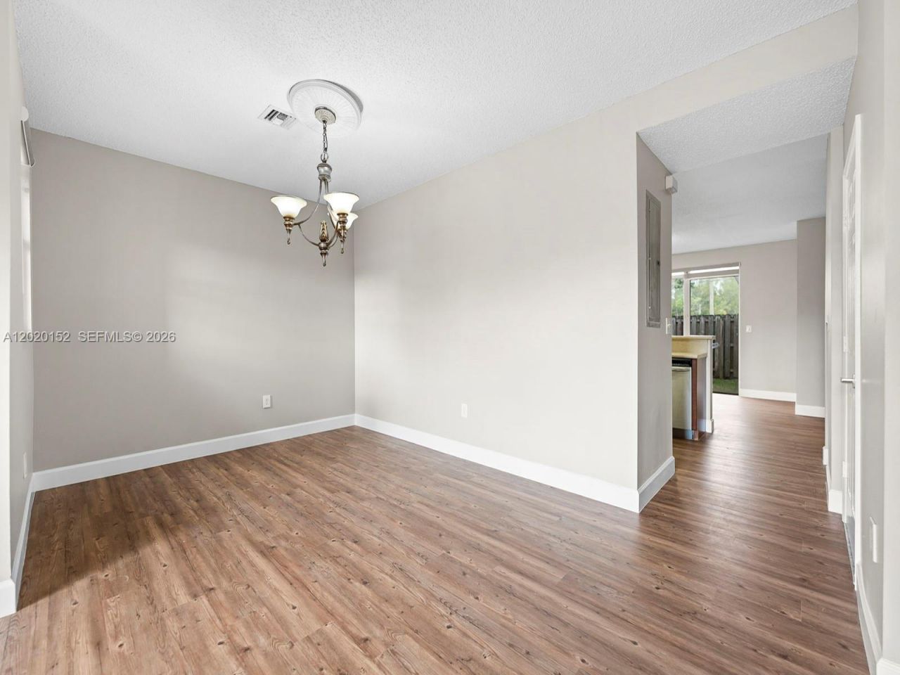 1049 NE 42nd Pl , Homestead, FL 33033 Photo
