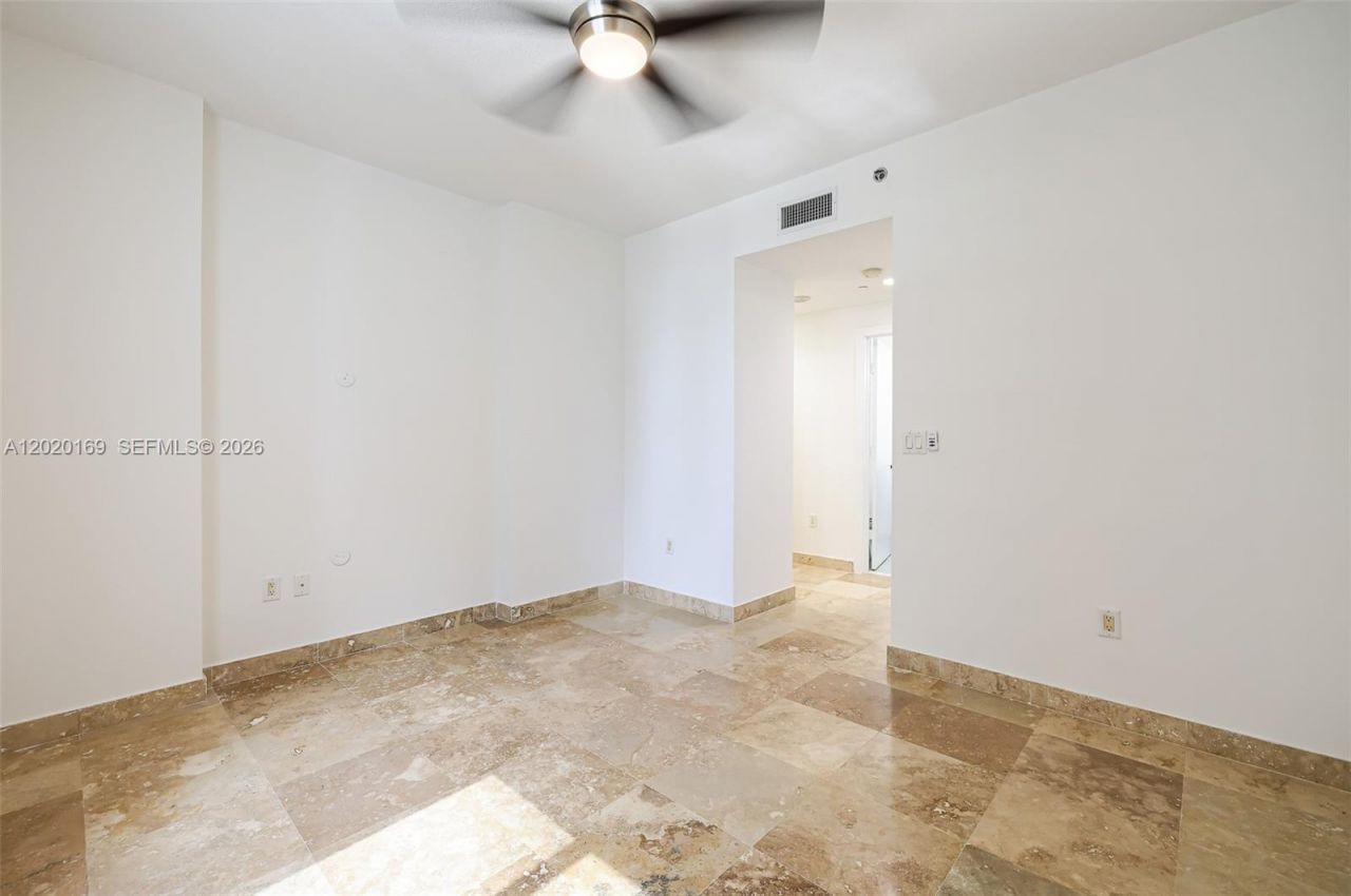 1050 Brickell Ave , Unit 2320, Miami, FL 33131 Photo