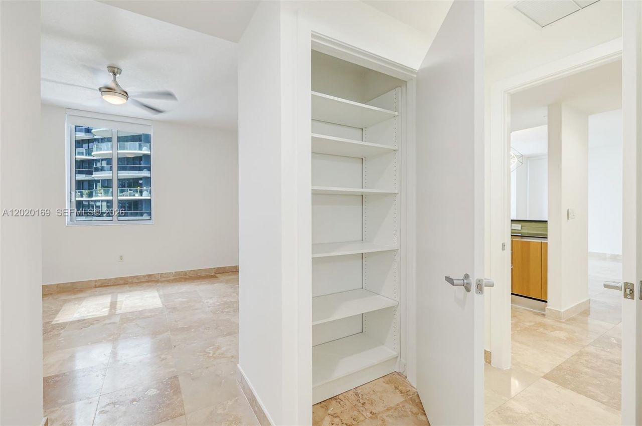 1050 Brickell Ave , Unit 2320, Miami, FL 33131 Photo