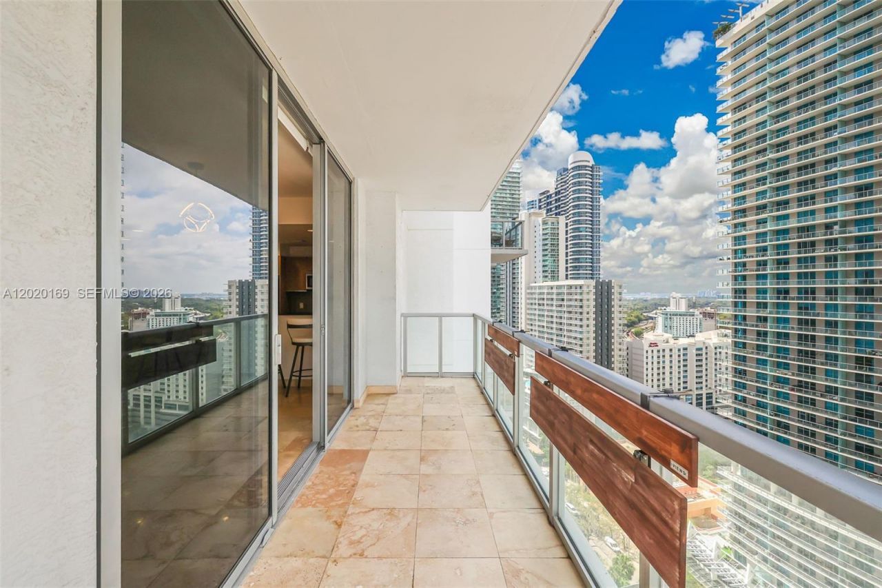1050 Brickell Ave , Unit 2320, Miami, FL 33131 Photo