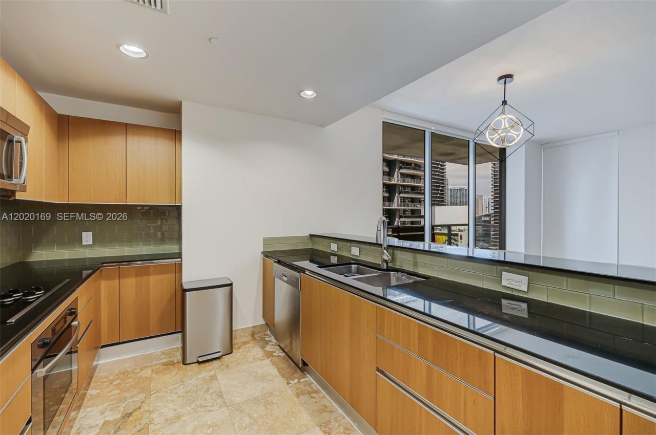 1050 Brickell Ave , Unit 2320, Miami, FL 33131 Photo