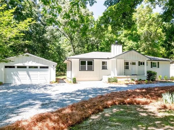 45 E Rocky Street NE, White, GA 30184