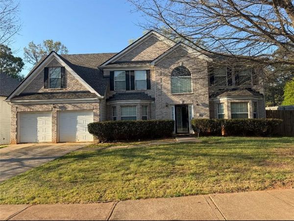 7425 Bodnant Drive , Fairburn, GA 30213