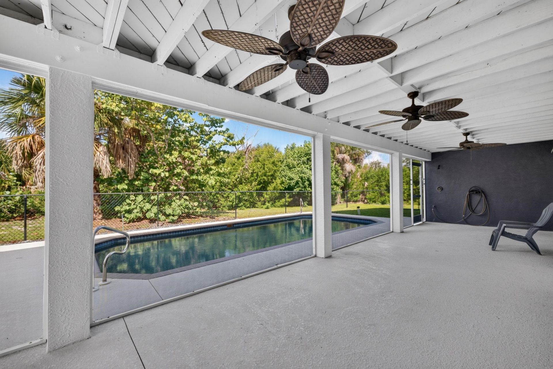 485 Peachtree Rd, Sanibel, FL 33957 Photo