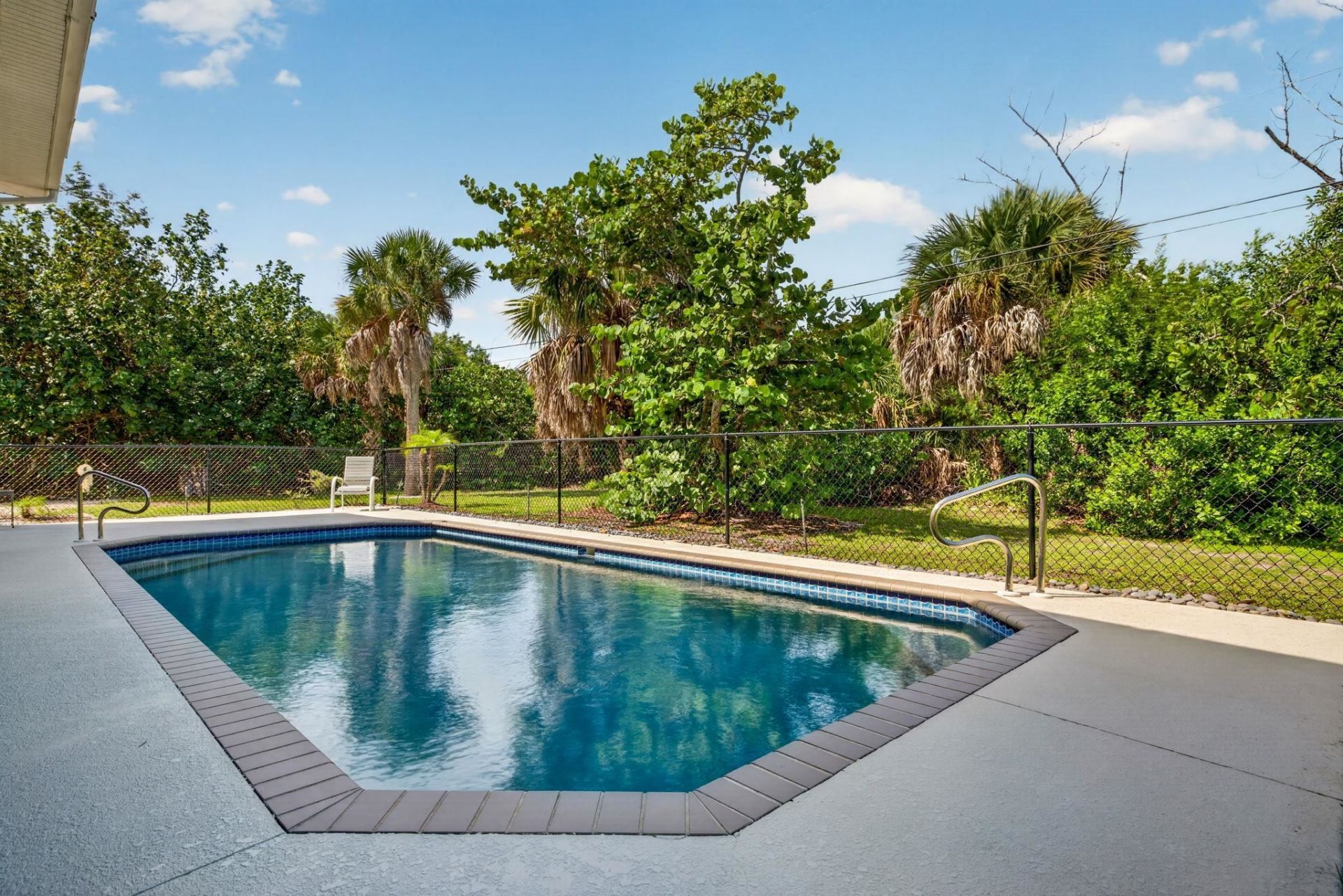 485 Peachtree Rd, Sanibel, FL 33957 Photo