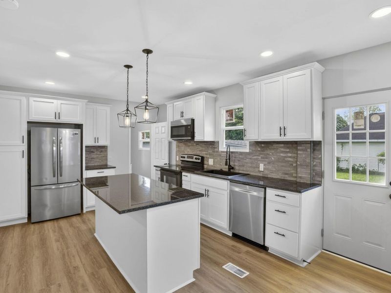 230 Newark Road, Mount Vernon, OH 43050 Photo 16