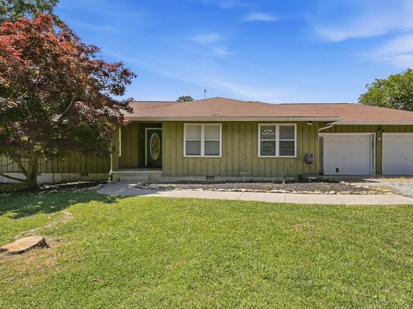 936 Cowboy Sams Drive, Trenton, GA 30752