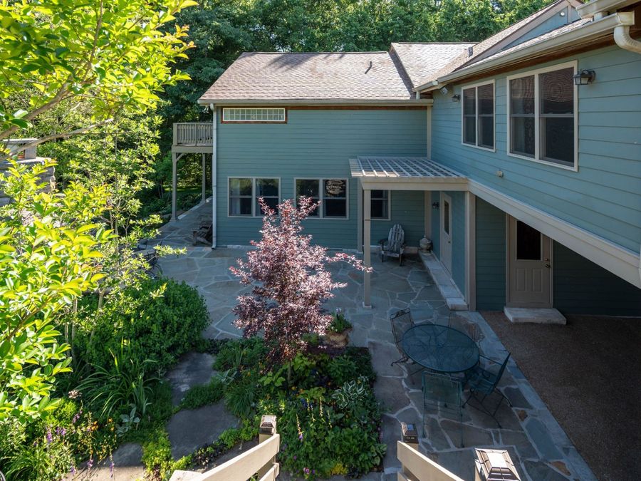 Property Image 40