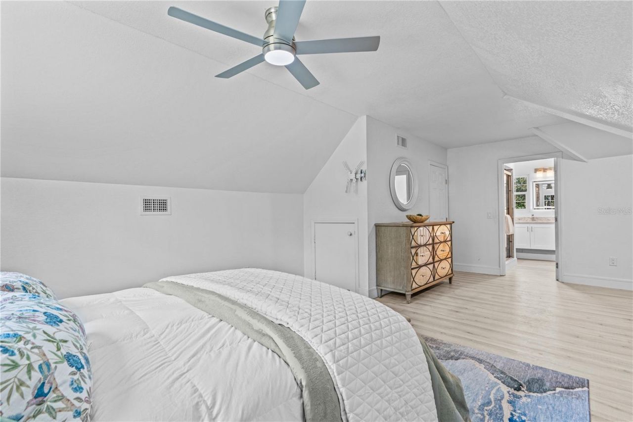 475 E Wisconsin Avenue, Orange City, FL 32763 Photo