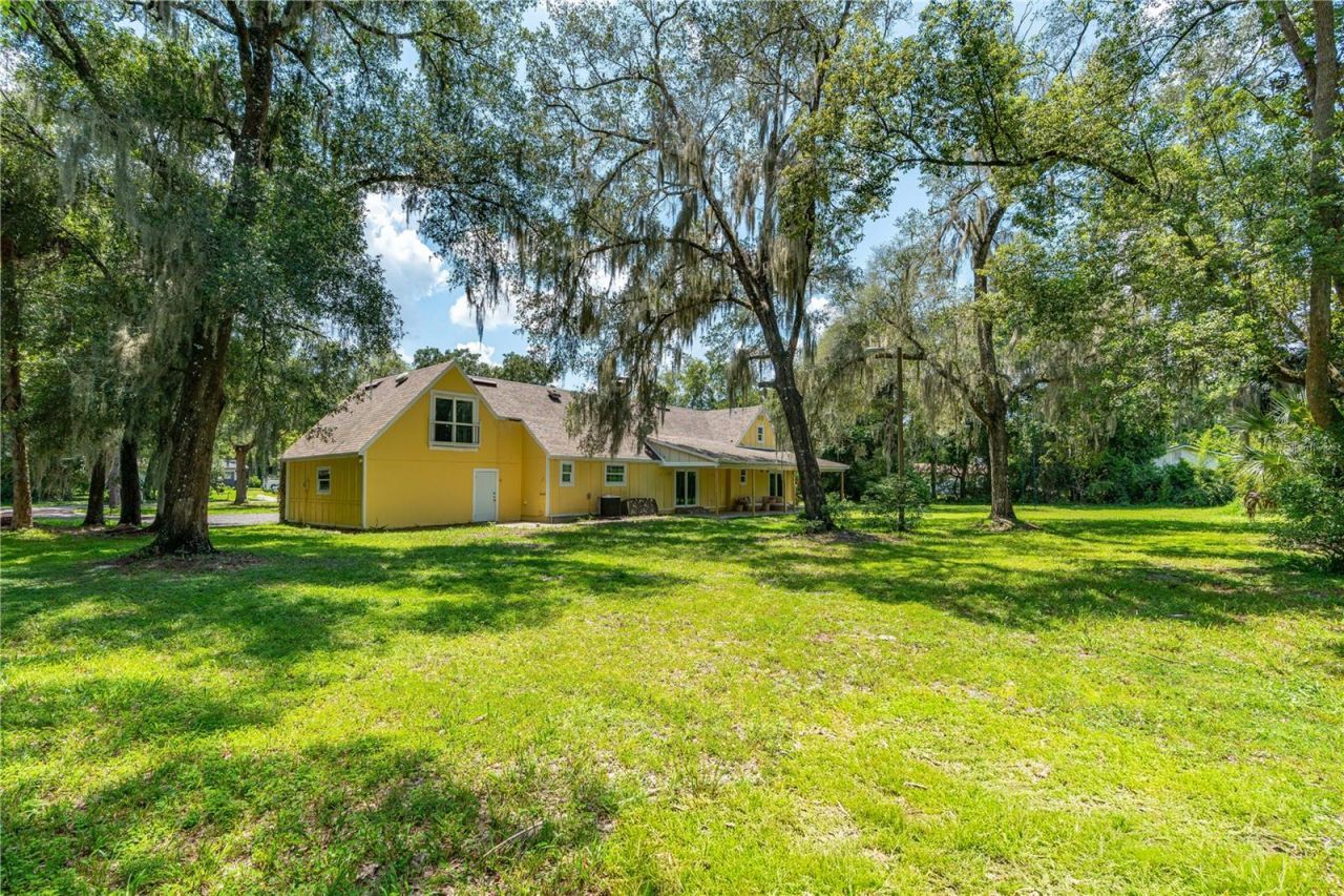 475 E Wisconsin Avenue, Orange City, FL 32763 Photo