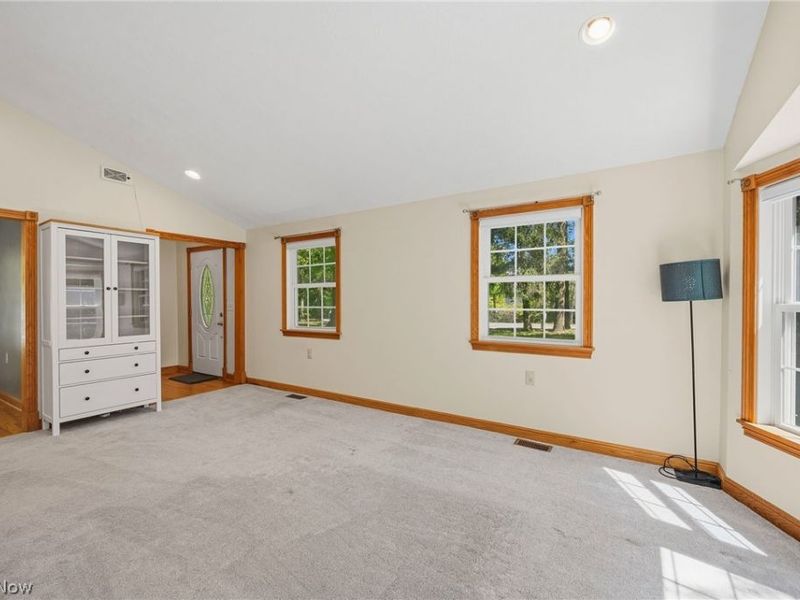 10137 Johnnycake Ridge Road, Concord Township, OH 44077 Photo 16
