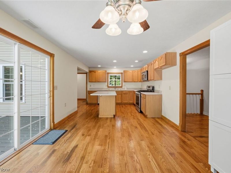 10137 Johnnycake Ridge Road, Concord Township, OH 44077 Photo 28