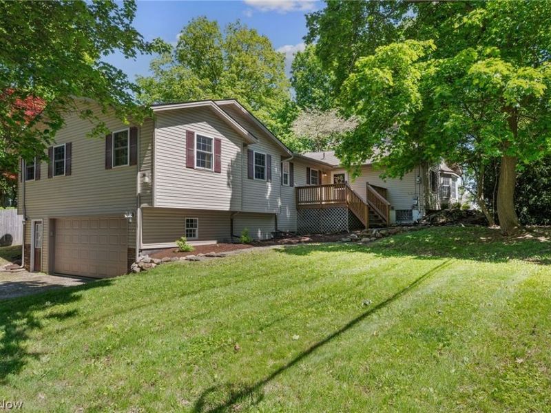 10137 Johnnycake Ridge Road, Concord Township, OH 44077 Photo 8