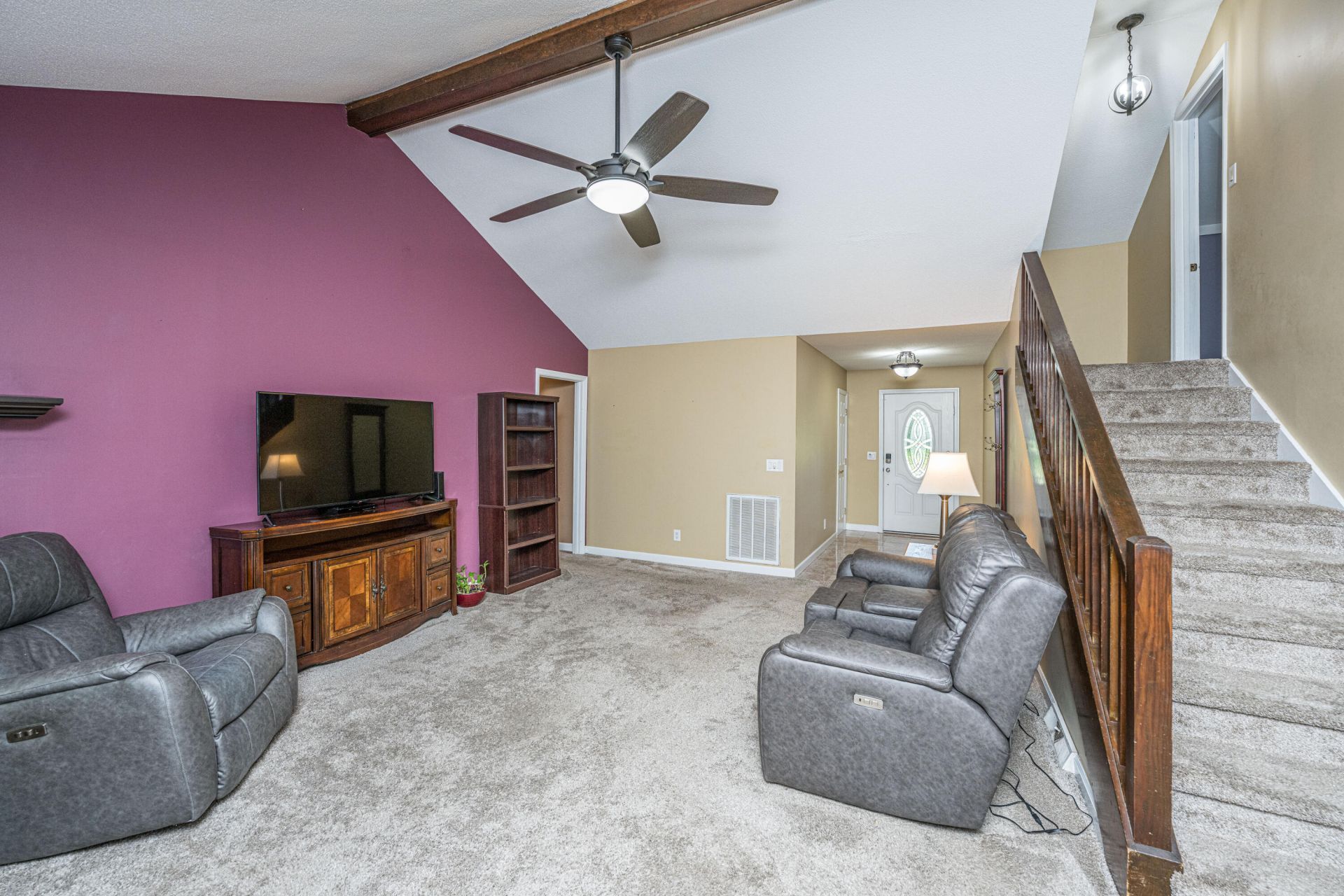 295 Forest Circle Photo 17