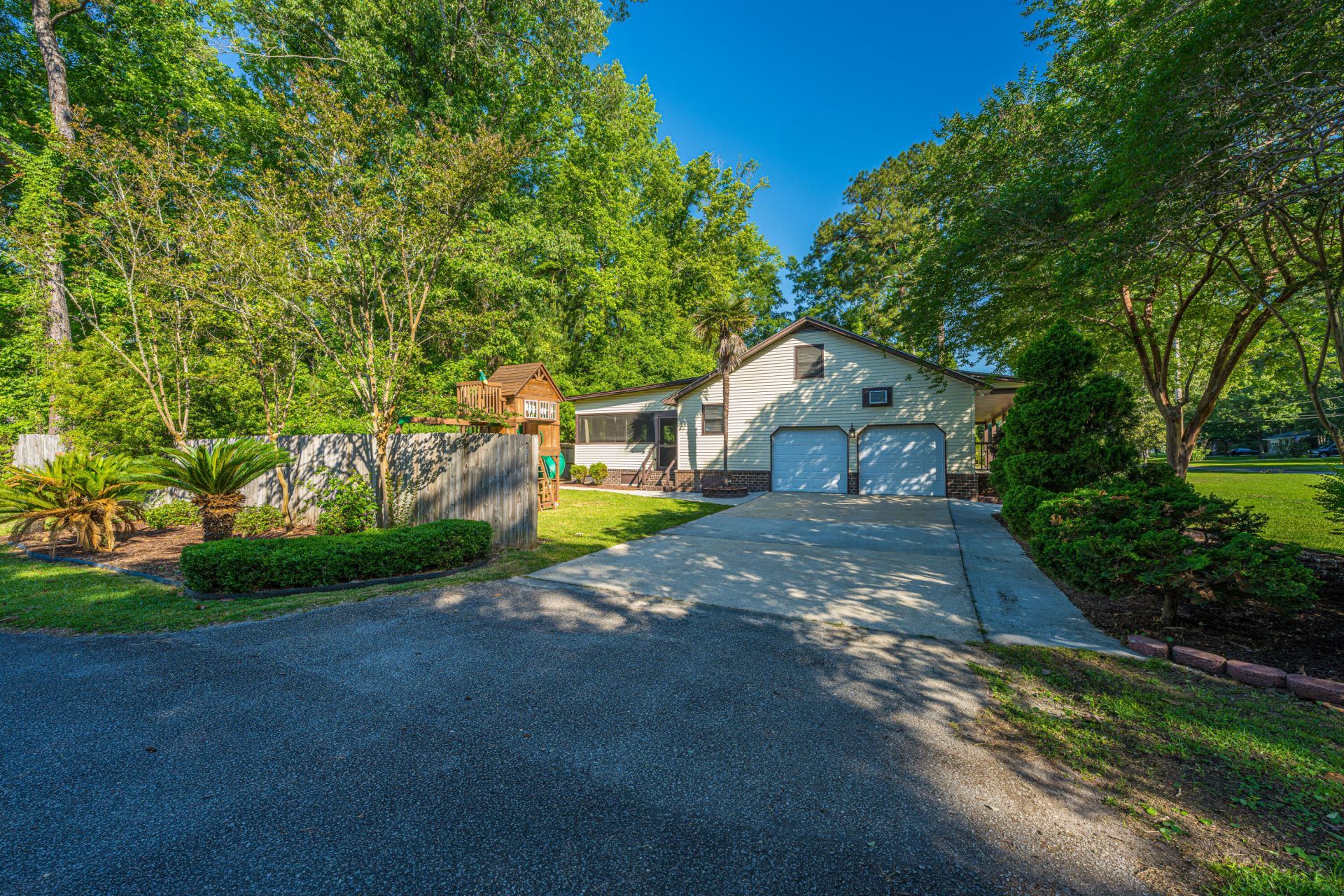 295 Forest Circle Photo 44