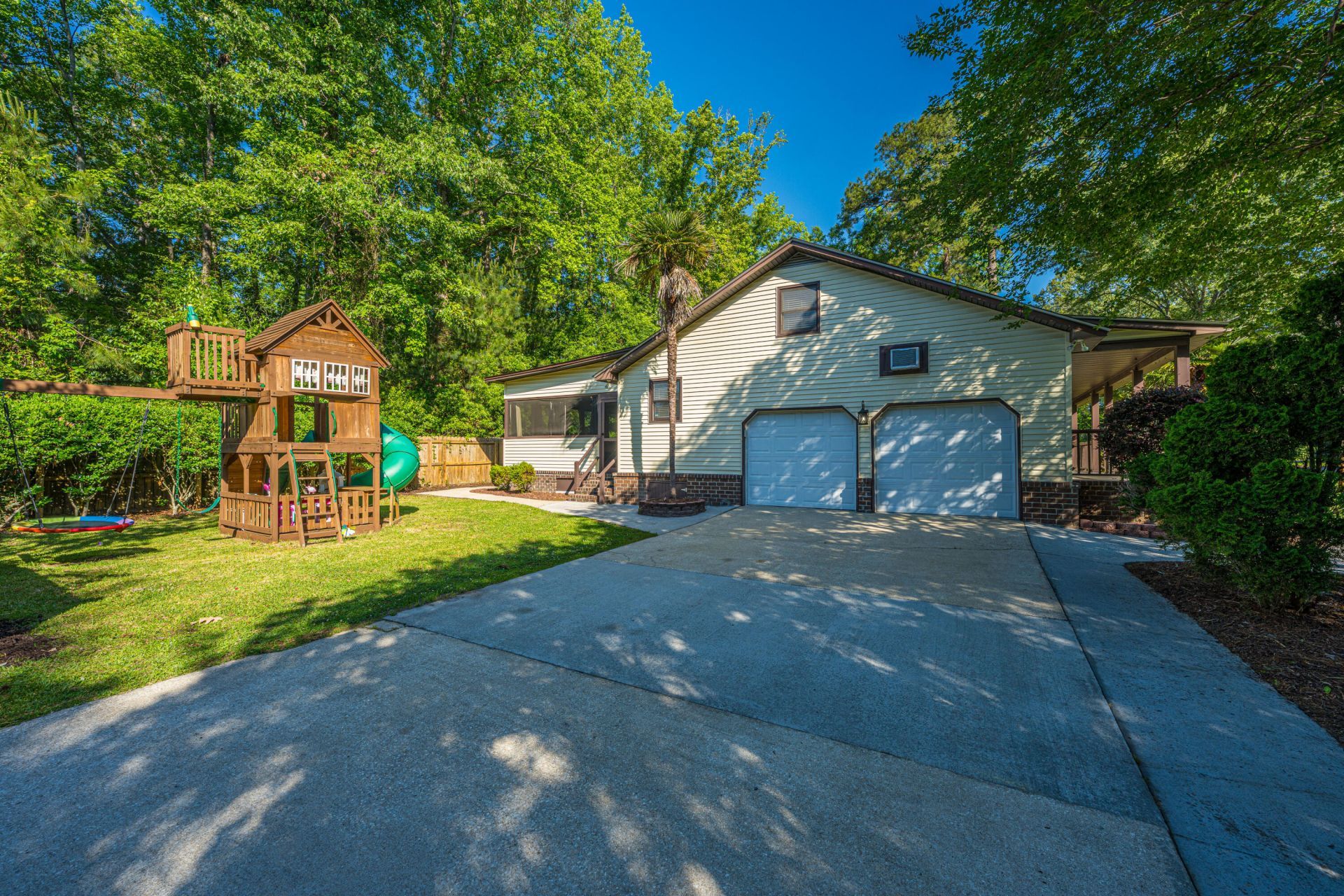 295 Forest Circle Photo 45