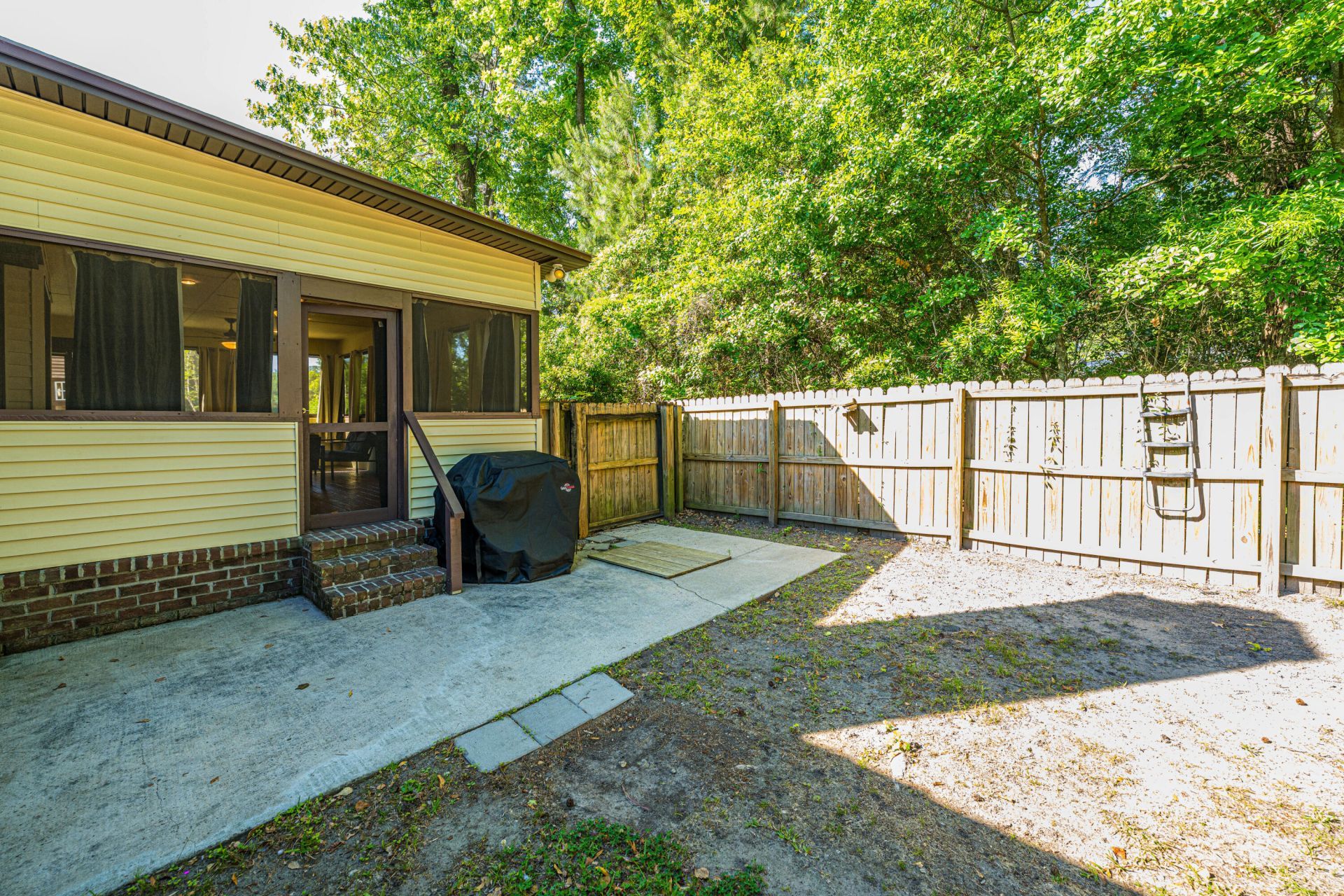295 Forest Circle Photo 50